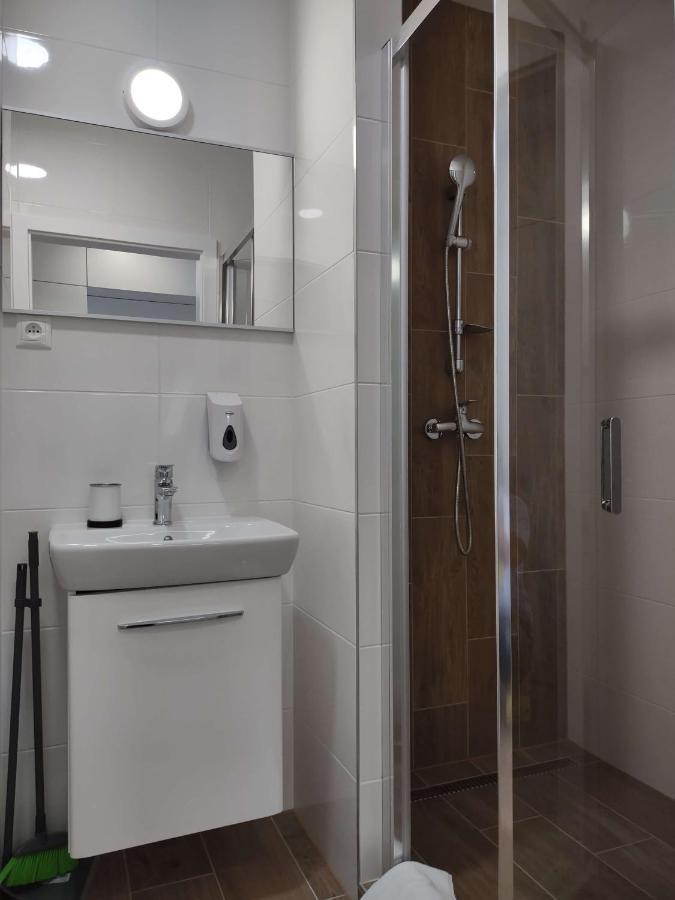 Apartman Kyjev 2 Podhájska エクステリア 写真