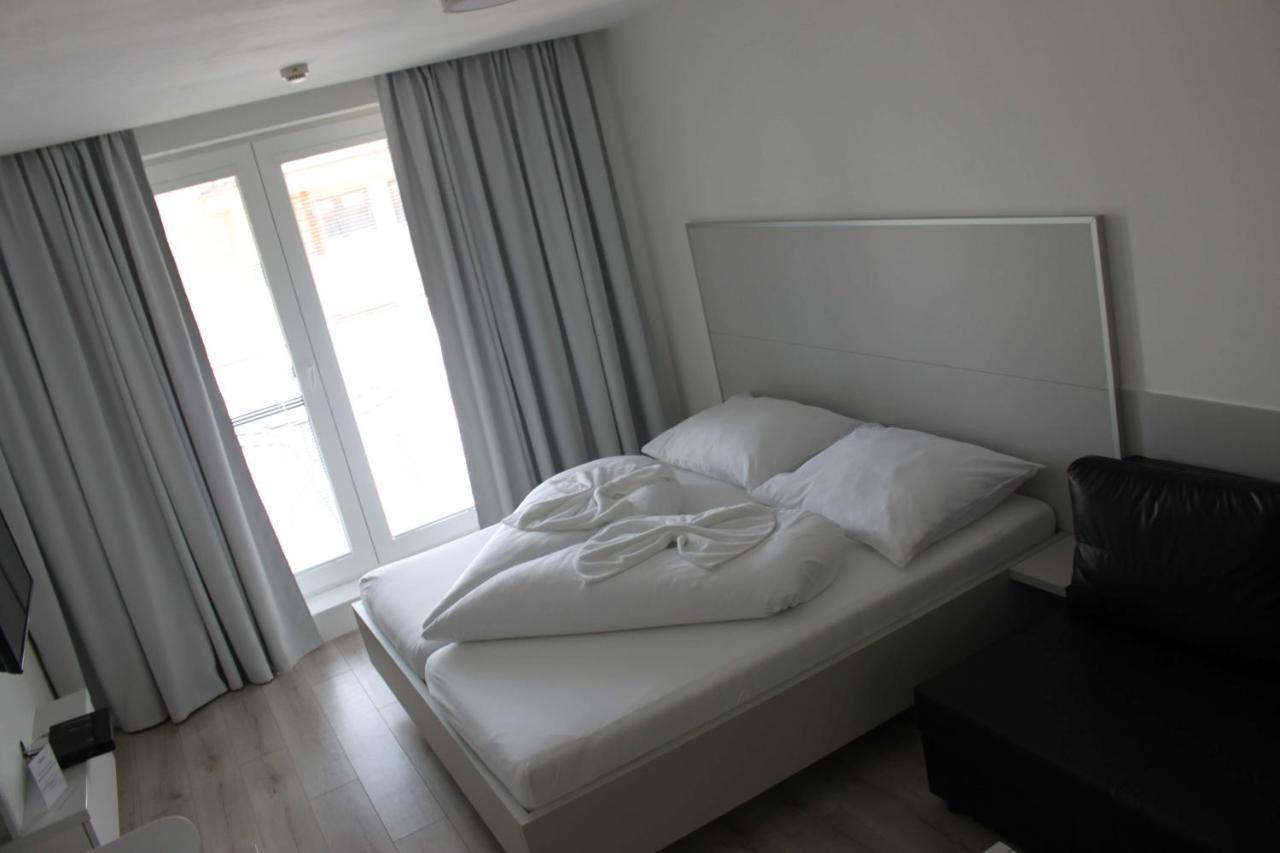 Apartman Kyjev 2 Podhájska エクステリア 写真