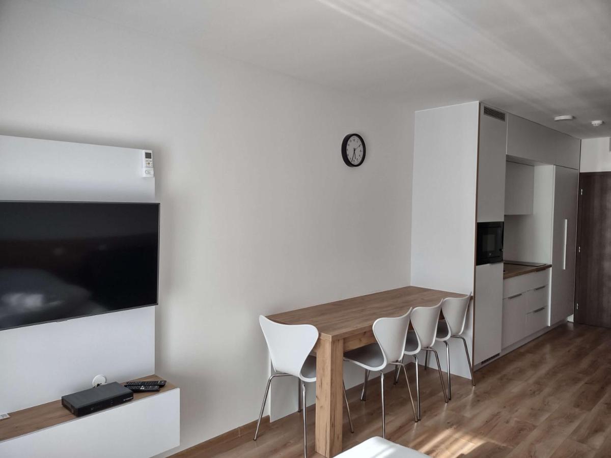 Apartman Kyjev 2 Podhájska エクステリア 写真