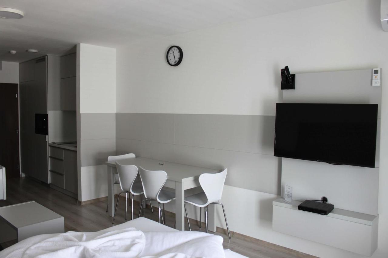 Apartman Kyjev 2 Podhájska エクステリア 写真